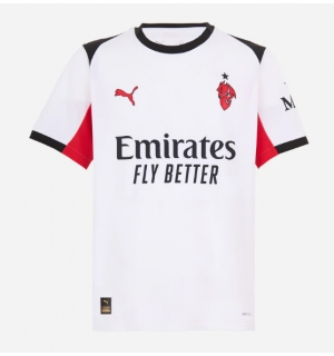 AC Milan Bortedrakt 2025-26 Kortermet
