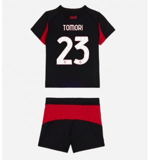 AC Milan Fikayo Tomori #23 Hjemmedraktsett Barn 2025-26 Kortermet (+ Korte bukser)