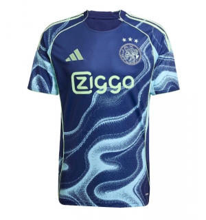 Ajax Bortedrakt 2025-26 Kortermet