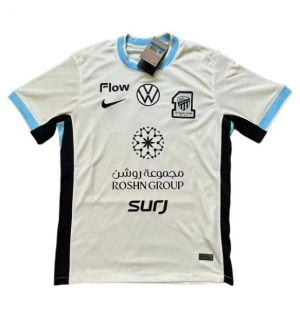 Al-Ittihad Bortedrakt 2025-26 Kortermet