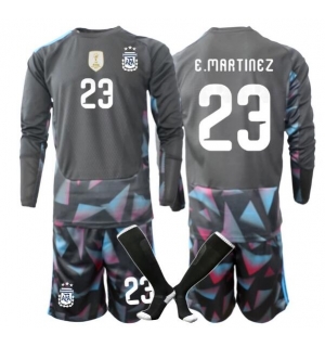 Argentina Emiliano Martinez #23 Keeper Hjemmedraktsett Barn VM 2026 Langermet (+ Korte bukser)