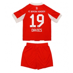 Bayern Munich Alphonso Davies #19 Hjemmedraktsett Barn 2025-26 Kortermet (+ Korte bukser)