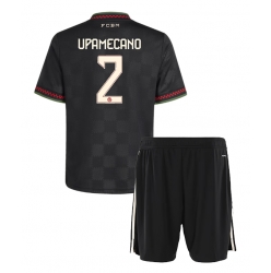 Bayern Munich Dayot Upamecano #2 Tredjedraktsett Barn 2025-26 Kortermet (+ Korte bukser)