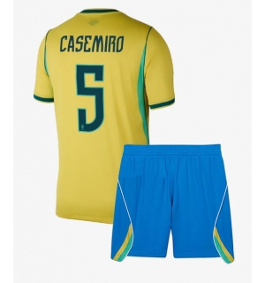 Brasil Casemiro #5 Hjemmedraktsett Barn VM 2026 Kortermet (+ Korte bukser)