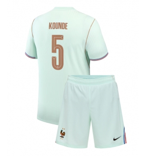 Frankrike Jules Kounde #5 Bortedraktsett Barn VM 2026 Kortermet (+ Korte bukser)