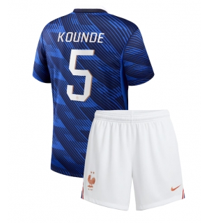 Frankrike Jules Kounde #5 Hjemmedraktsett Barn VM 2026 Kortermet (+ Korte bukser)