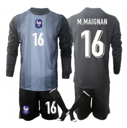 Frankrike Mike Maignan #16 Keeper Hjemmedraktsett Barn VM 2026 Langermet (+ Korte bukser)