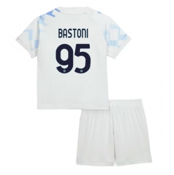 Inter Milan Alessandro Bastoni #95 Bortedraktsett Barn 2025-26 Kortermet (+ Korte bukser)