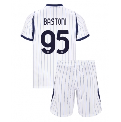 Inter Milan Alessandro Bastoni #95 Bortedraktsett Barn 2026-27 Kortermet (+ Korte bukser)