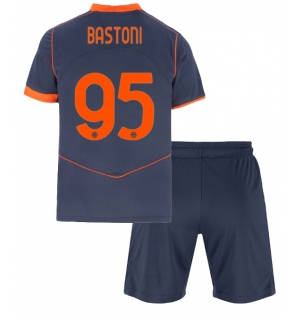 Inter Milan Alessandro Bastoni #95 Tredjedraktsett Barn 2025-26 Kortermet (+ Korte bukser)