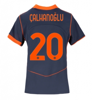 Inter Milan Hakan Calhanoglu #20 Tredjedrakt Dame 2025-26 Kortermet