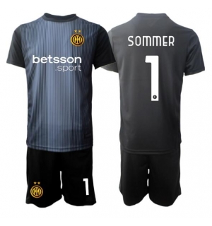 Inter Milan Yann Sommer #1 Keeper Hjemmedraktsett Barn 2025-26 Kortermet (+ Korte bukser)