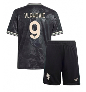 Juventus Dusan Vlahovic #9 Tredjedraktsett Barn 2025-26 Kortermet (+ Korte bukser)