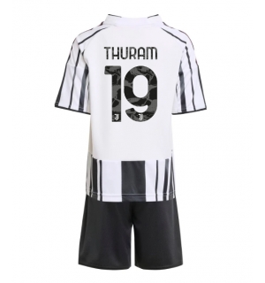 Juventus Khephren Thuram #19 Hjemmedraktsett Barn 2025-26 Kortermet (+ Korte bukser)