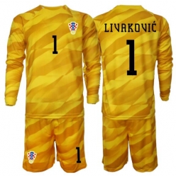 Kroatia Dominik Livakovic #1 Keeper Hjemmedraktsett Barn VM 2026 Langermet (+ Korte bukser)