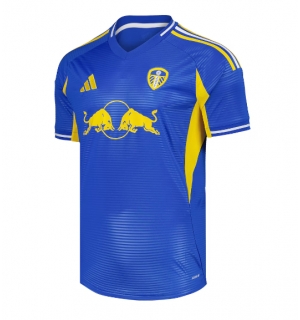 Leeds United Bortedrakt 2025-26 Kortermet
