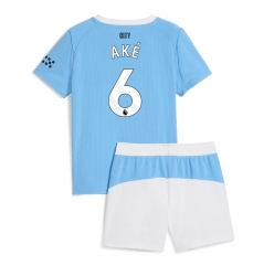 Manchester City Nathan Ake #6 Hjemmedraktsett Barn 2025-26 Kortermet (+ Korte bukser)