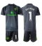 Manchester United Altay Bayindir #1 Keeper Bortedraktsett Barn 2025-26 Kortermet (+ Korte bukser)