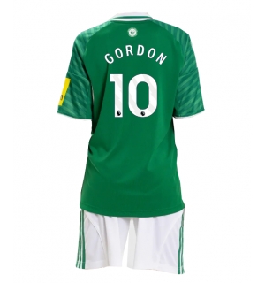 Newcastle United Anthony Gordon #10 Bortedraktsett Barn 2025-26 Kortermet (+ Korte bukser)