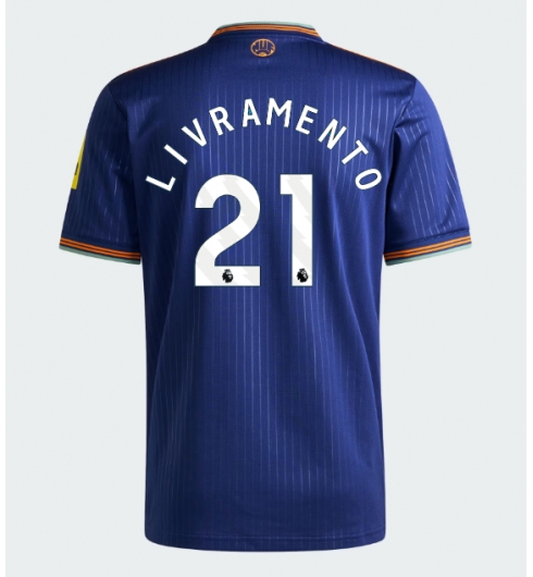Newcastle United Tino Livramento #21 Tredjedrakt 2025-26 Kortermet Newcastle United Tino Livramento #21 Tredjedrakt 2025-26 Kortermet