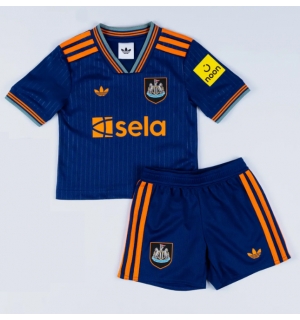 Newcastle United Tredjedraktsett Barn 2025-26 Kortermet (+ Korte bukser)