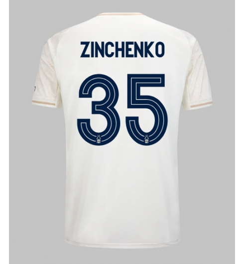 Nottingham Forest Oleksandr Zinchenko #35 Bortedrakt 2025-26 Kortermet Nottingham Forest Oleksandr Zinchenko #35 Bortedrakt 2025-26 Kortermet