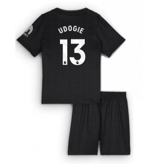 Tottenham Hotspur Destiny Udogie #13 Bortedraktsett Barn 2025-26 Kortermet (+ Korte bukser)